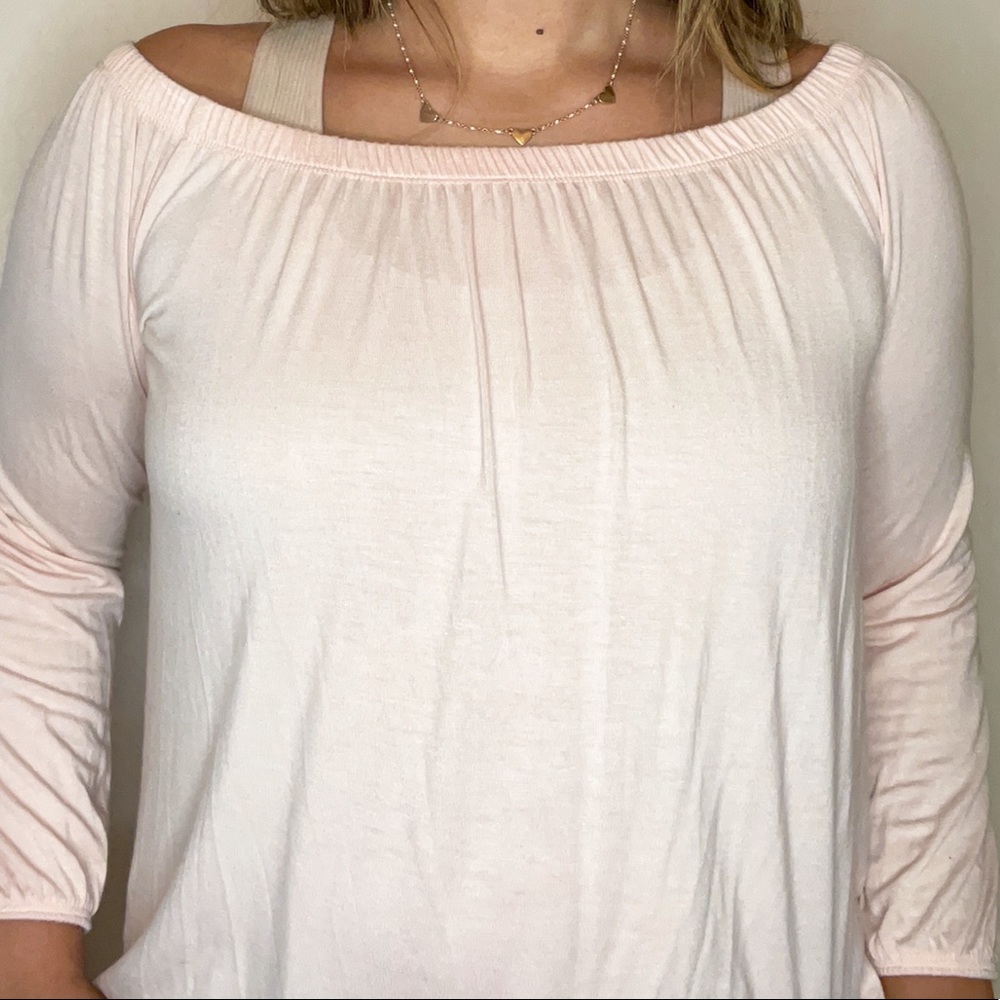 Hollister Off the Sleeve